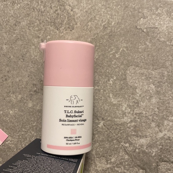 Drunk Elephant T.L.C Sukari Babyfacial - Picture 2 of 4